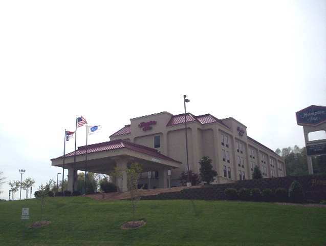 Hampton Inn Wilkesboro Exterior foto